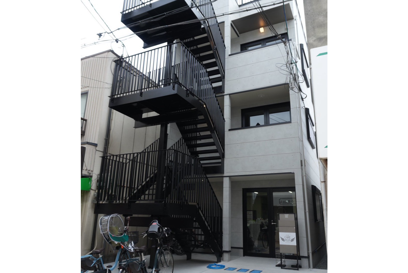 ケアぷらす 管理者：溝根